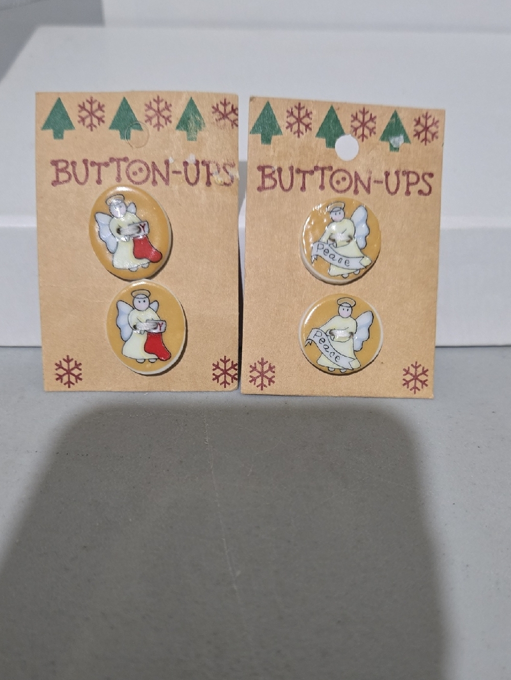 Holiday Angel Button-Up Pins - Yellow Background